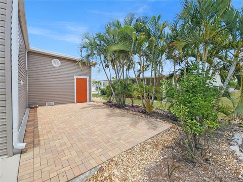 A home in PUNTA GORDA