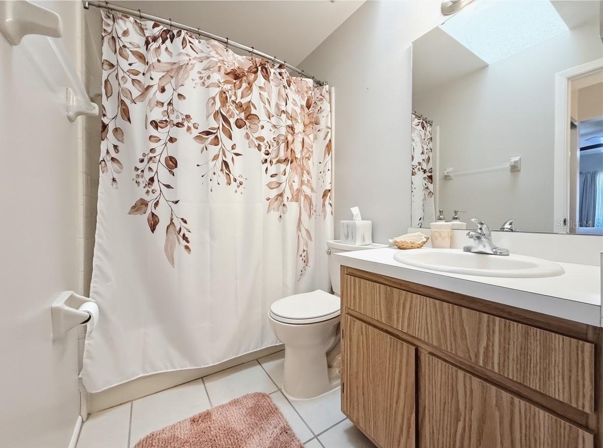 SOUTHPORT CONDO - Residential