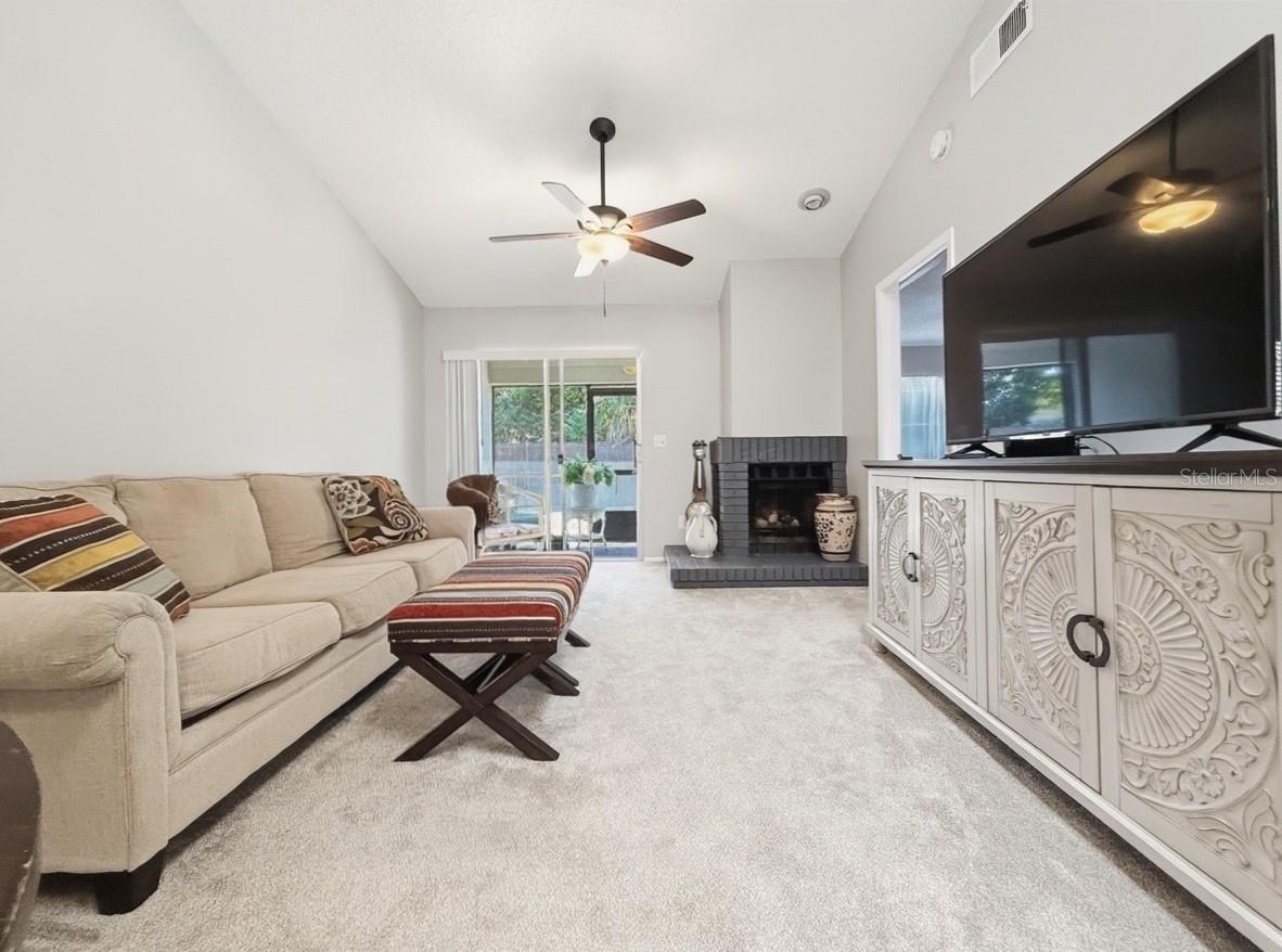 SOUTHPORT CONDO - Residential