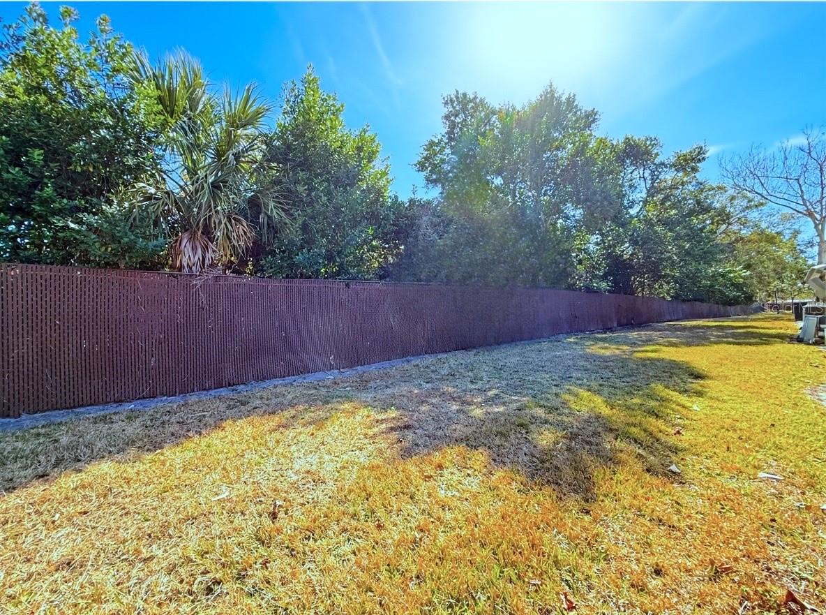 SOUTHPORT CONDO - Residential