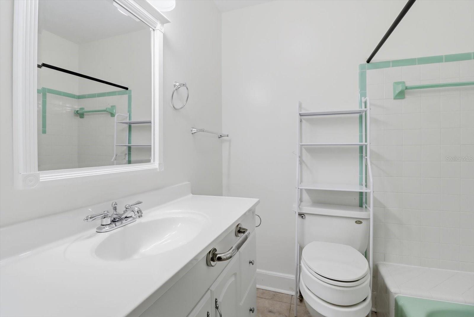 RAINBOW LAKES ESTATES SEC O - Residential