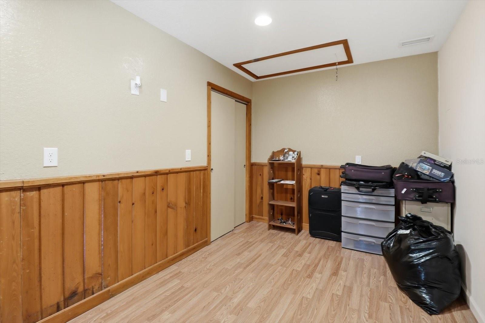 RAINBOW LAKES ESTATES SEC O - Residential