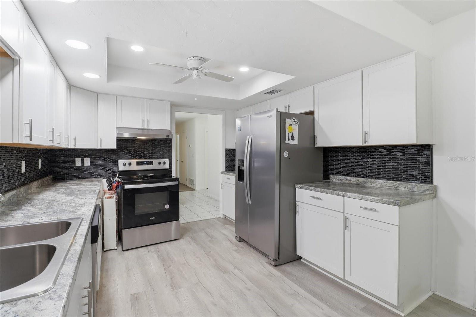 RAINBOW LAKES ESTATES SEC O - Residential