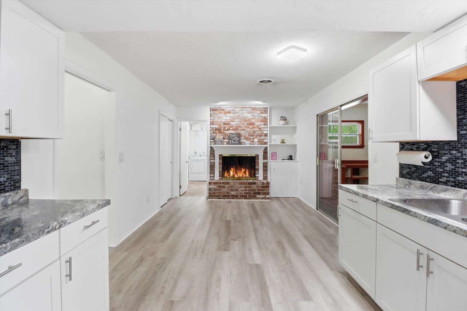 RAINBOW LAKES ESTATES SEC O - Residential