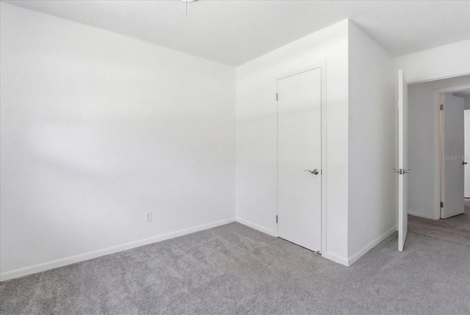 RAINBOW LAKES ESTATES SEC O - Residential