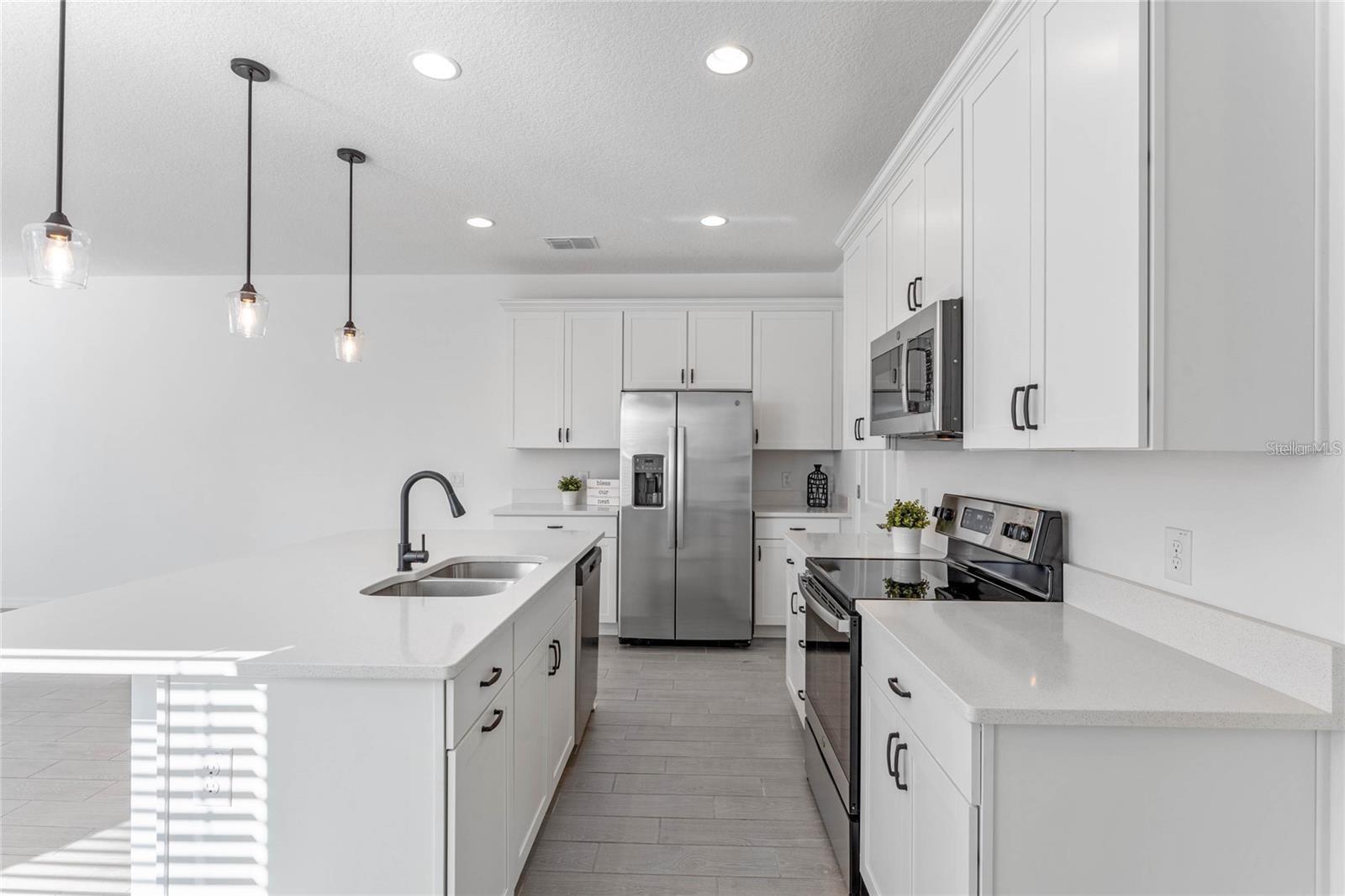 WINDING BAY PH 2 - Residential