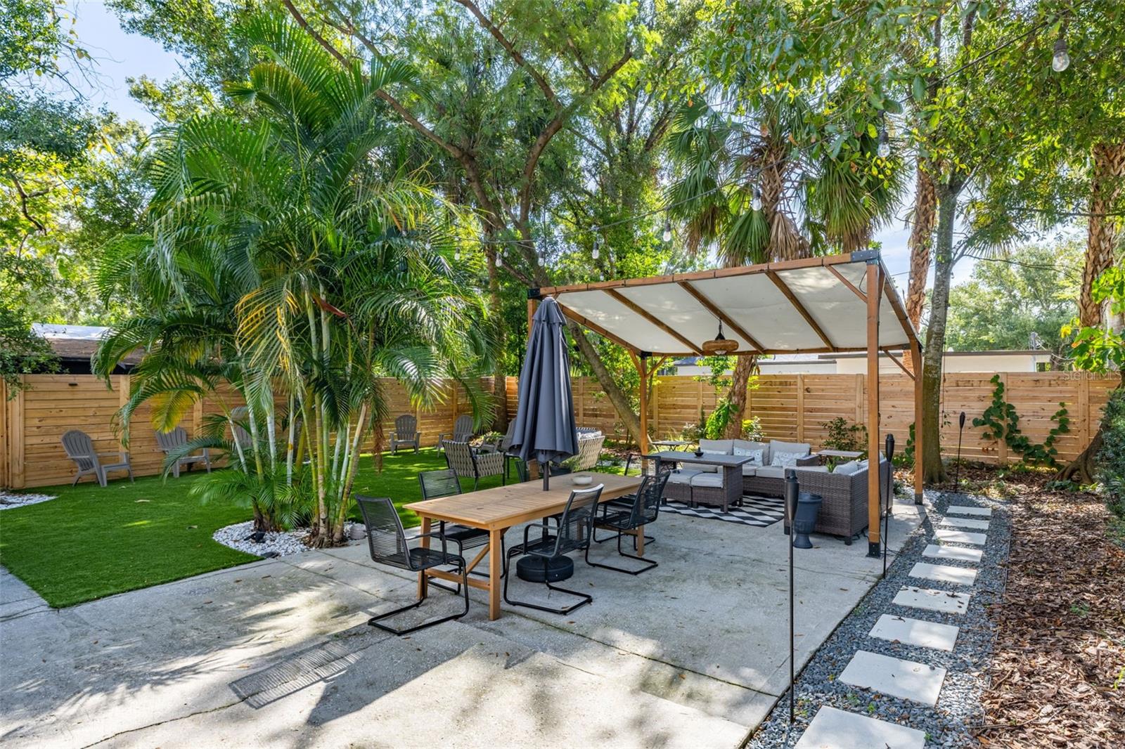 BOUTON & SKINNERS ADD - Residential Lease