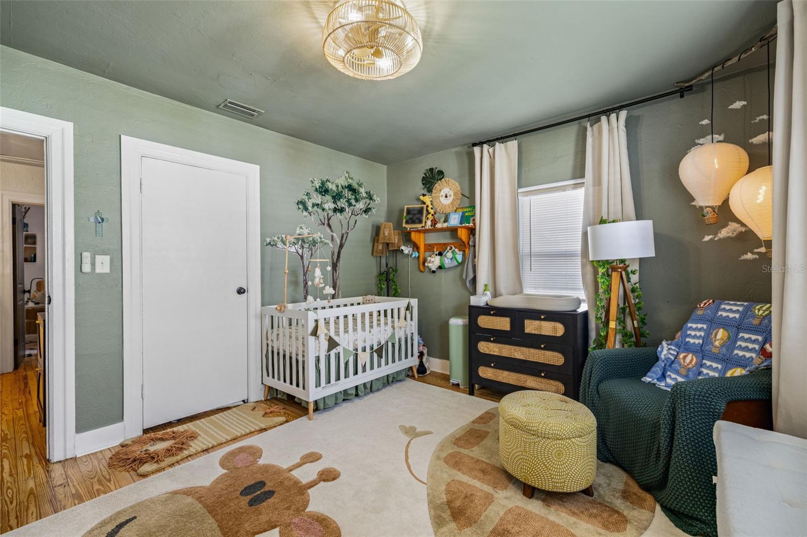 BOUTON & SKINNERS ADD - Residential Lease