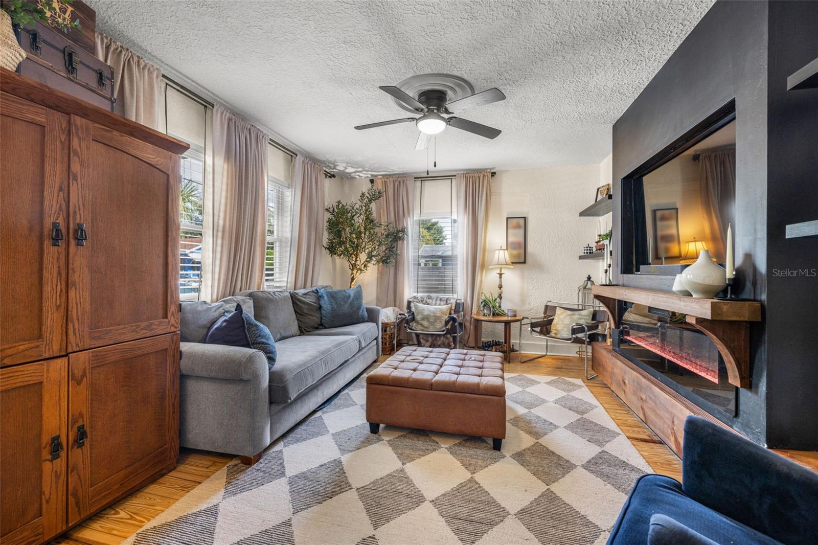 BOUTON & SKINNERS ADD - Residential Lease