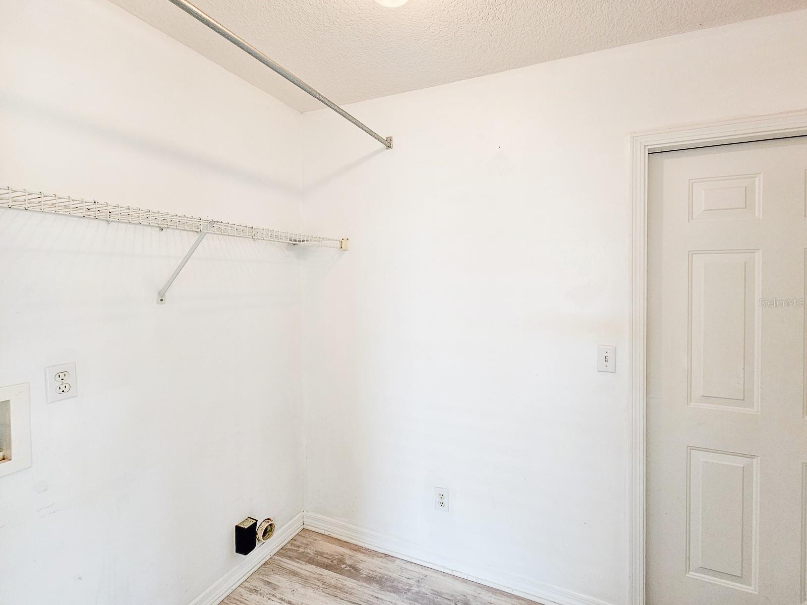 ARIWOOD - Residential