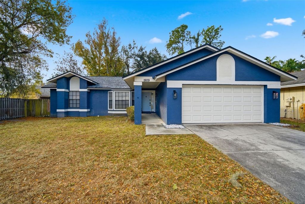 Photo of 1909 Landside Drive, Valrico, FL 33594 (MLS # TB8469200)