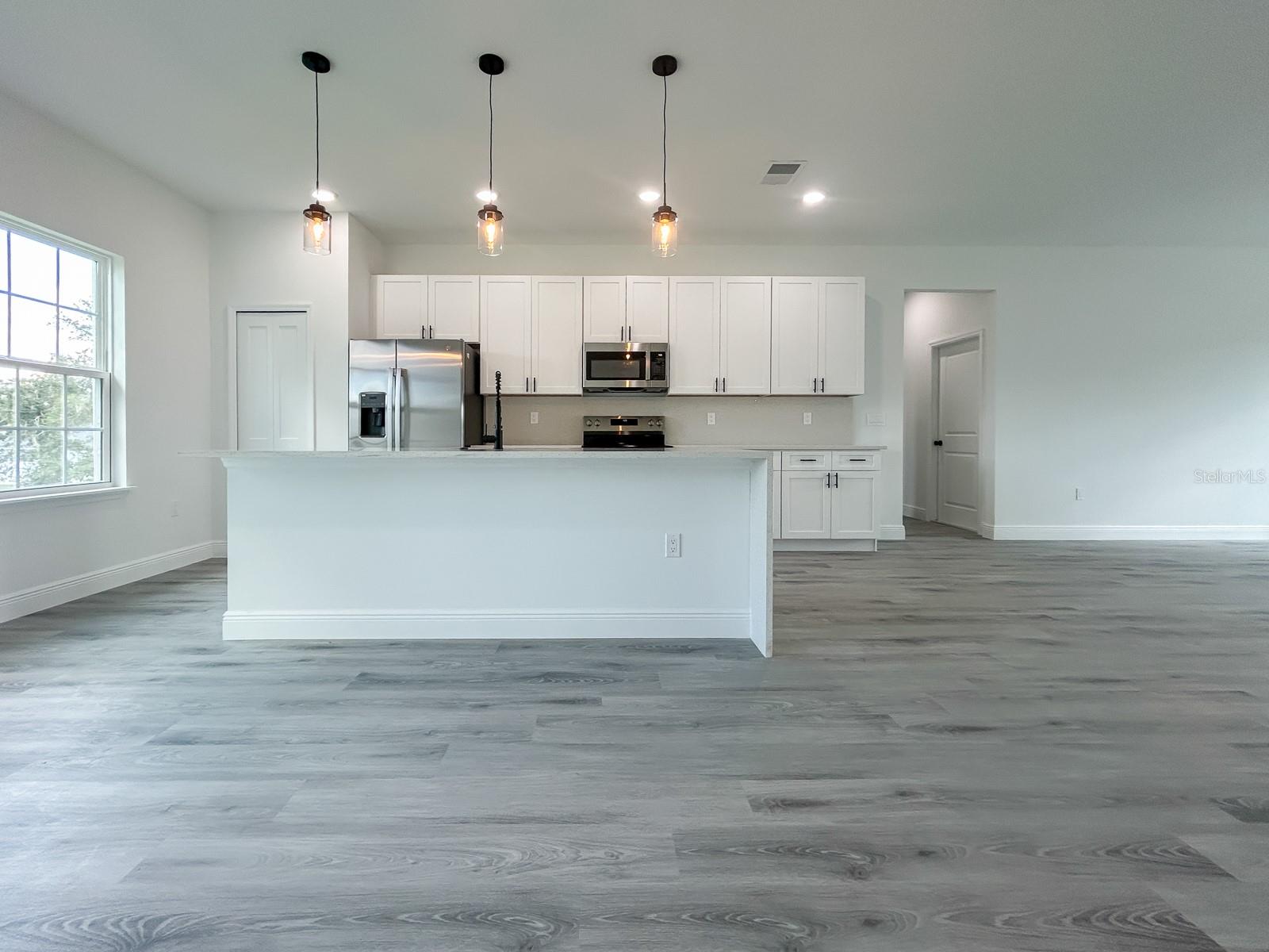 MARION OAKS UN 07 - Residential Lease