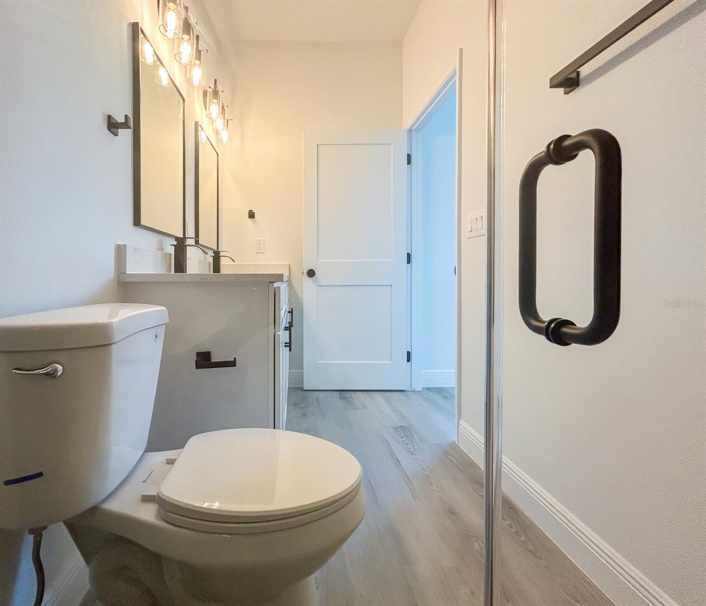 MARION OAKS UN 07 - Residential Lease