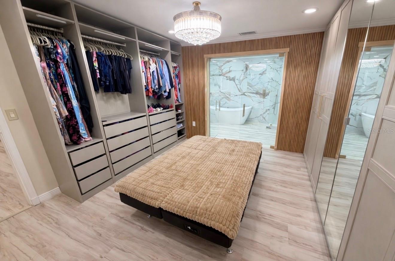 RIDGE MANOR WEST PHASE IV LOT 70 - Residential