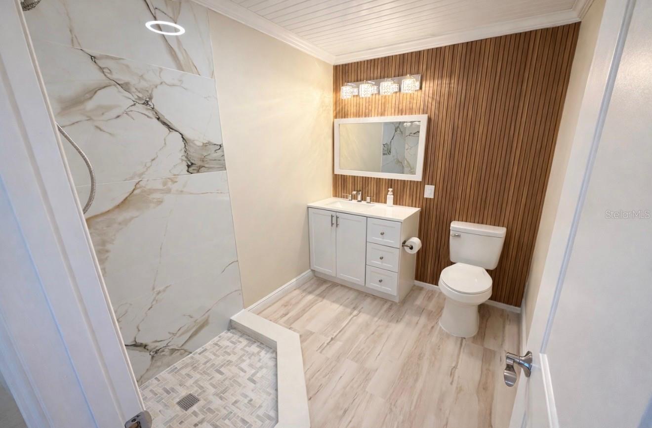 RIDGE MANOR WEST PHASE IV LOT 70 - Residential