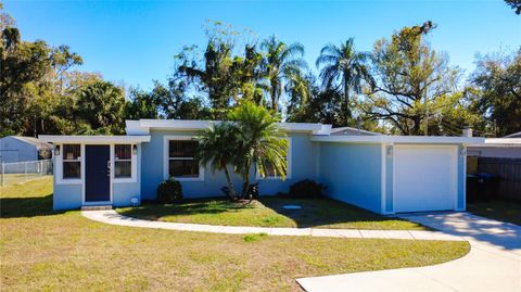 Photo of 5314 Old Cheney Highway, Orlando, FL 32807 (MLS # O6375898)