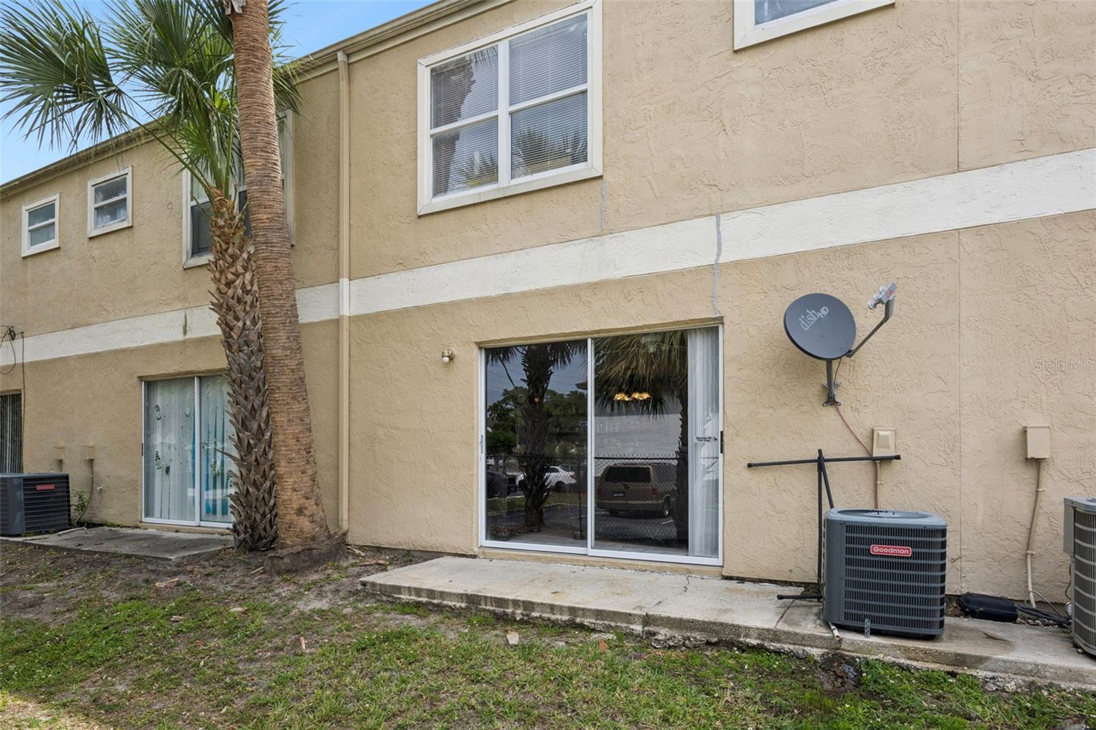 SUMMERFIELD TWNHMS - Residential