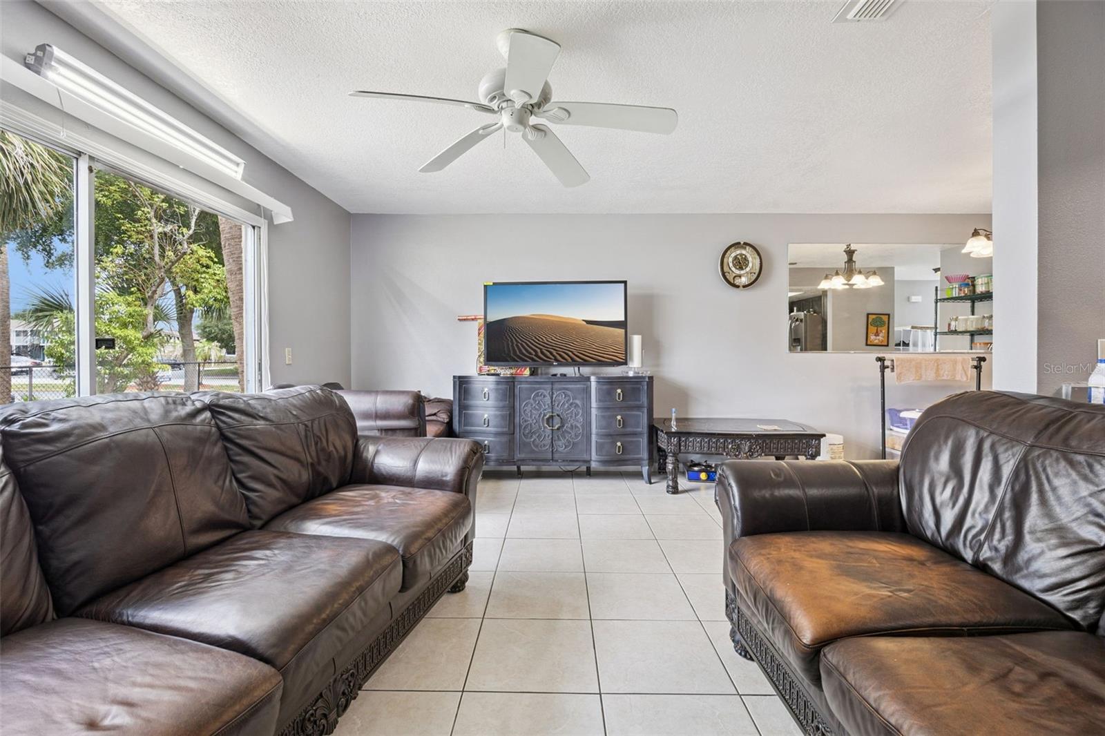 SUMMERFIELD TWNHMS - Residential