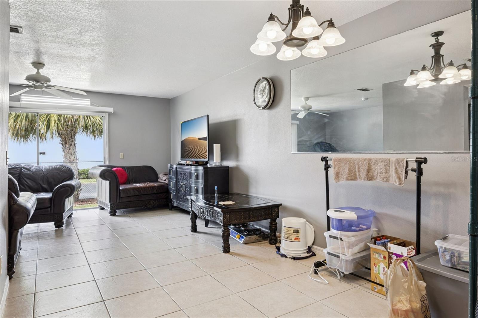 SUMMERFIELD TWNHMS - Residential