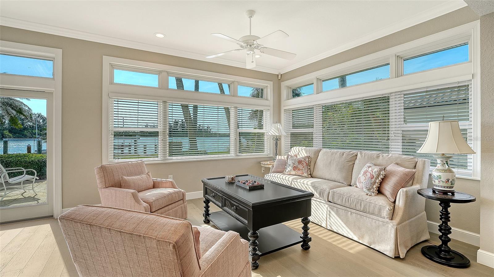 BAY ISLAND SHORES - Residential