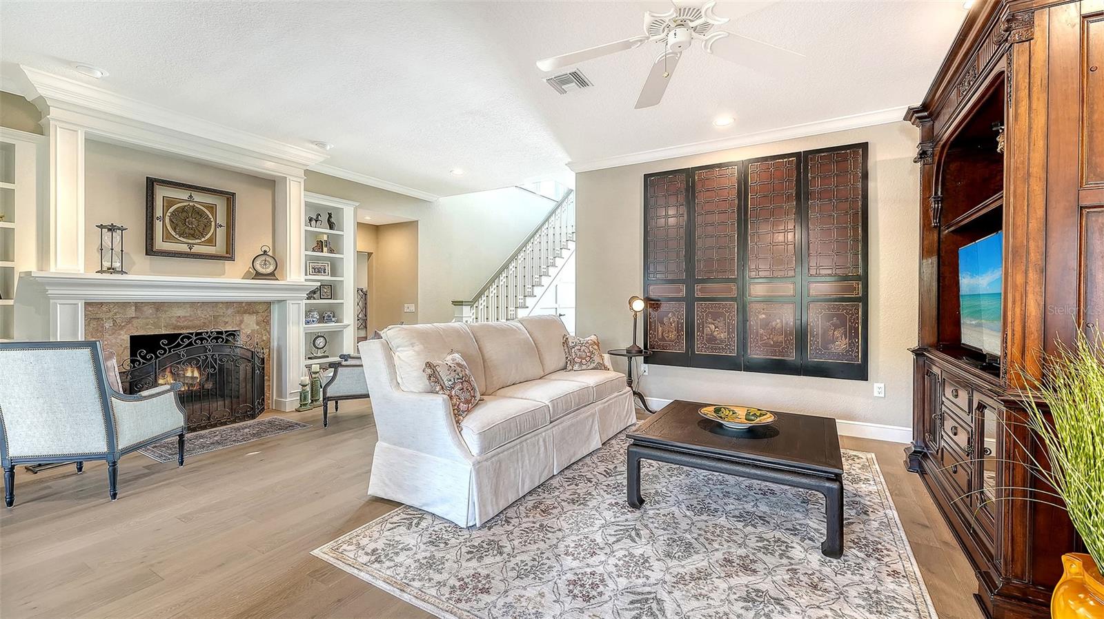 BAY ISLAND SHORES - Residential