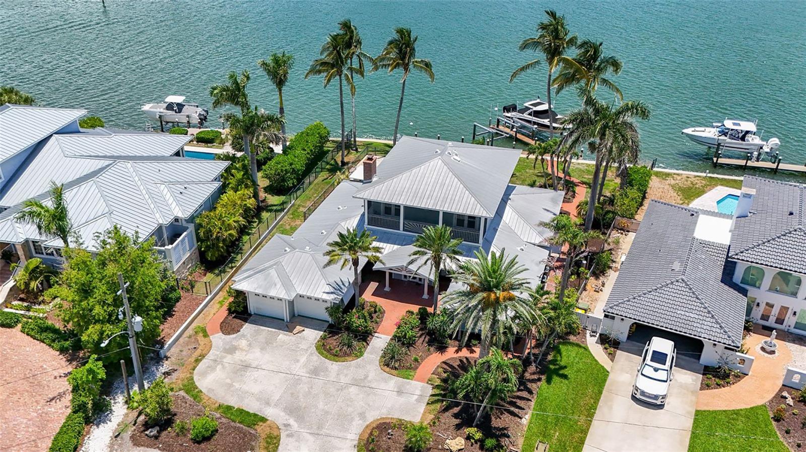 BAY ISLAND SHORES - Residential