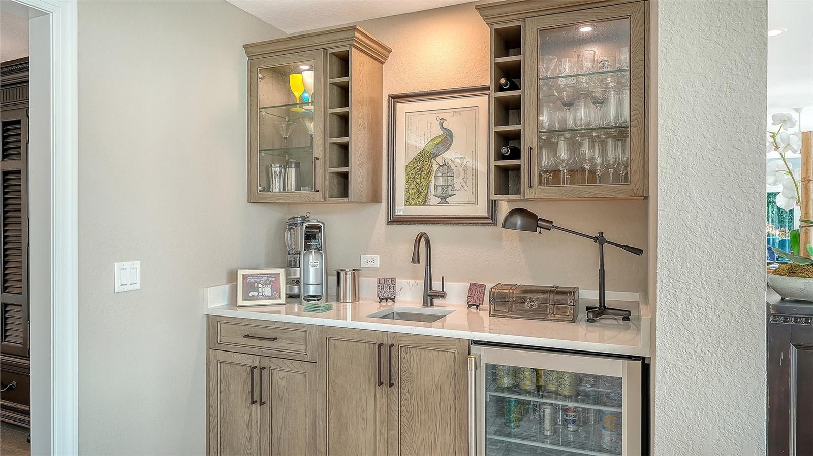 BAY ISLAND SHORES - Residential