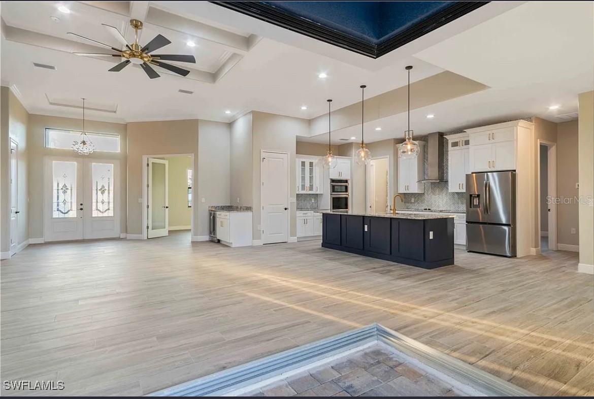 WINDWARD ISLES - Residential Lease