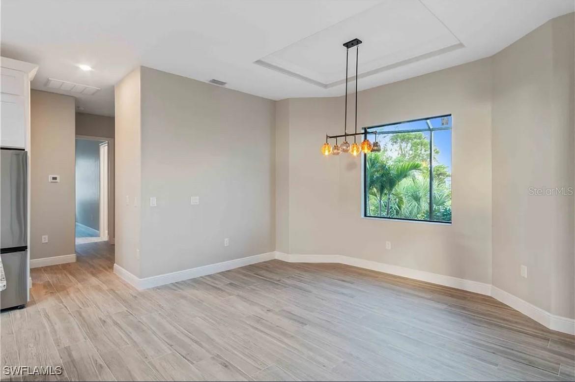 WINDWARD ISLES - Residential Lease