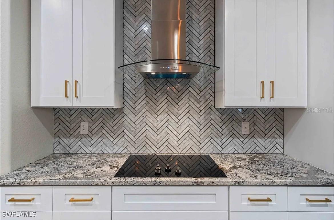 WINDWARD ISLES - Residential Lease