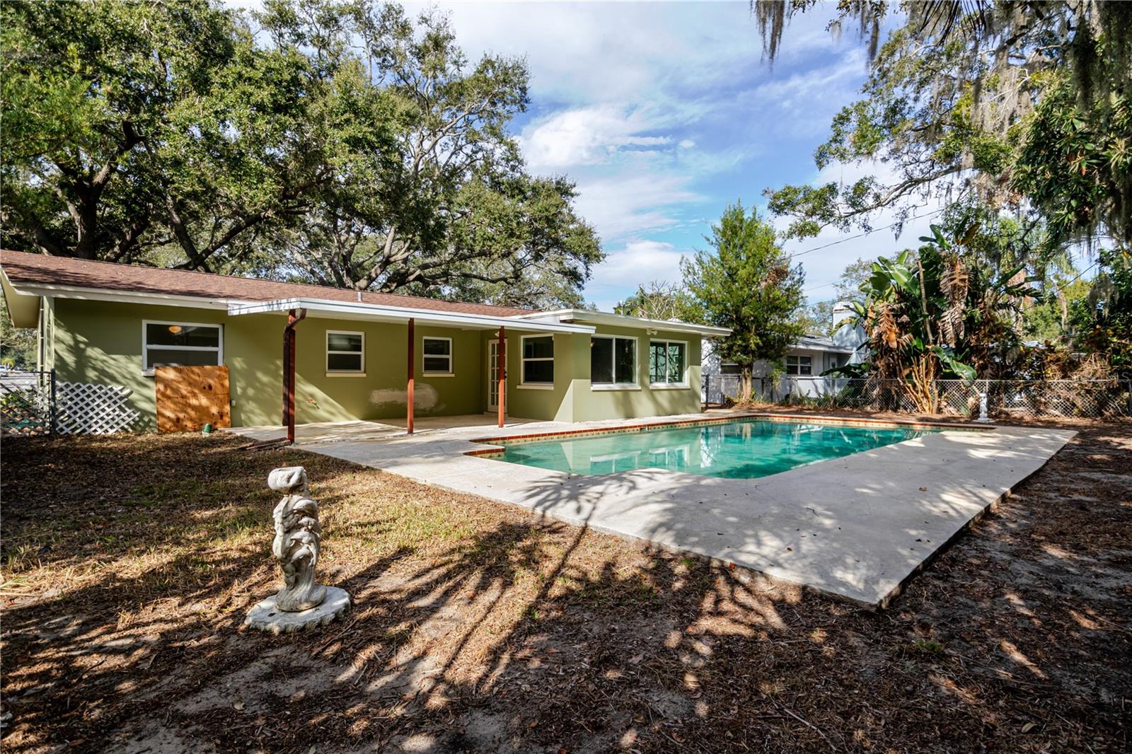 WOODRIDGE - Residential