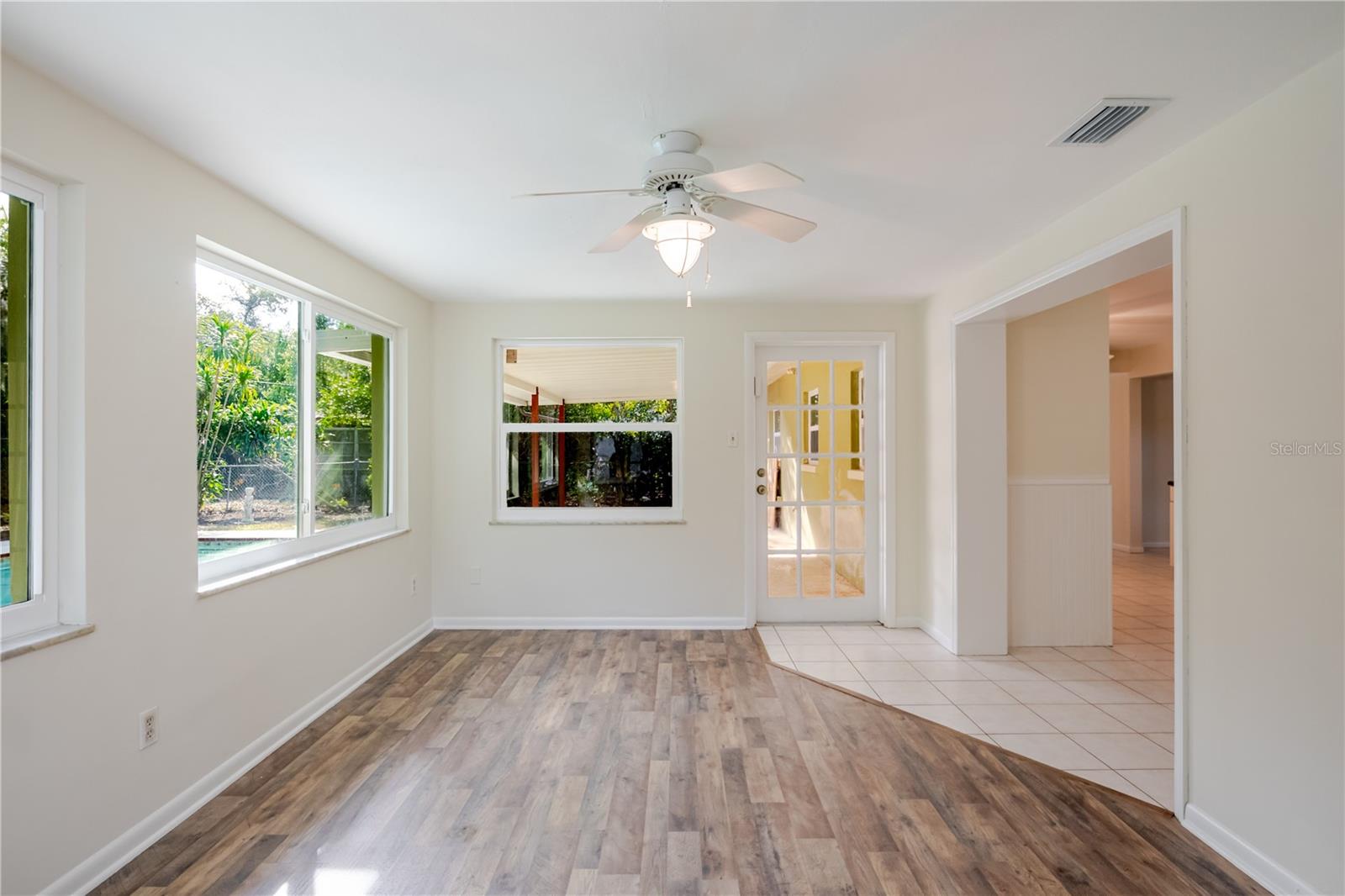 WOODRIDGE - Residential