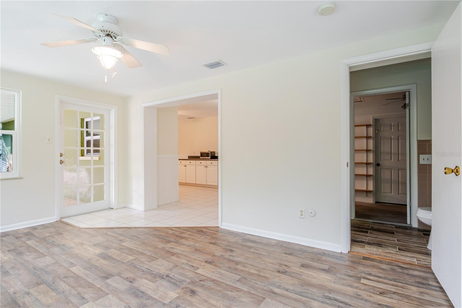 WOODRIDGE - Residential