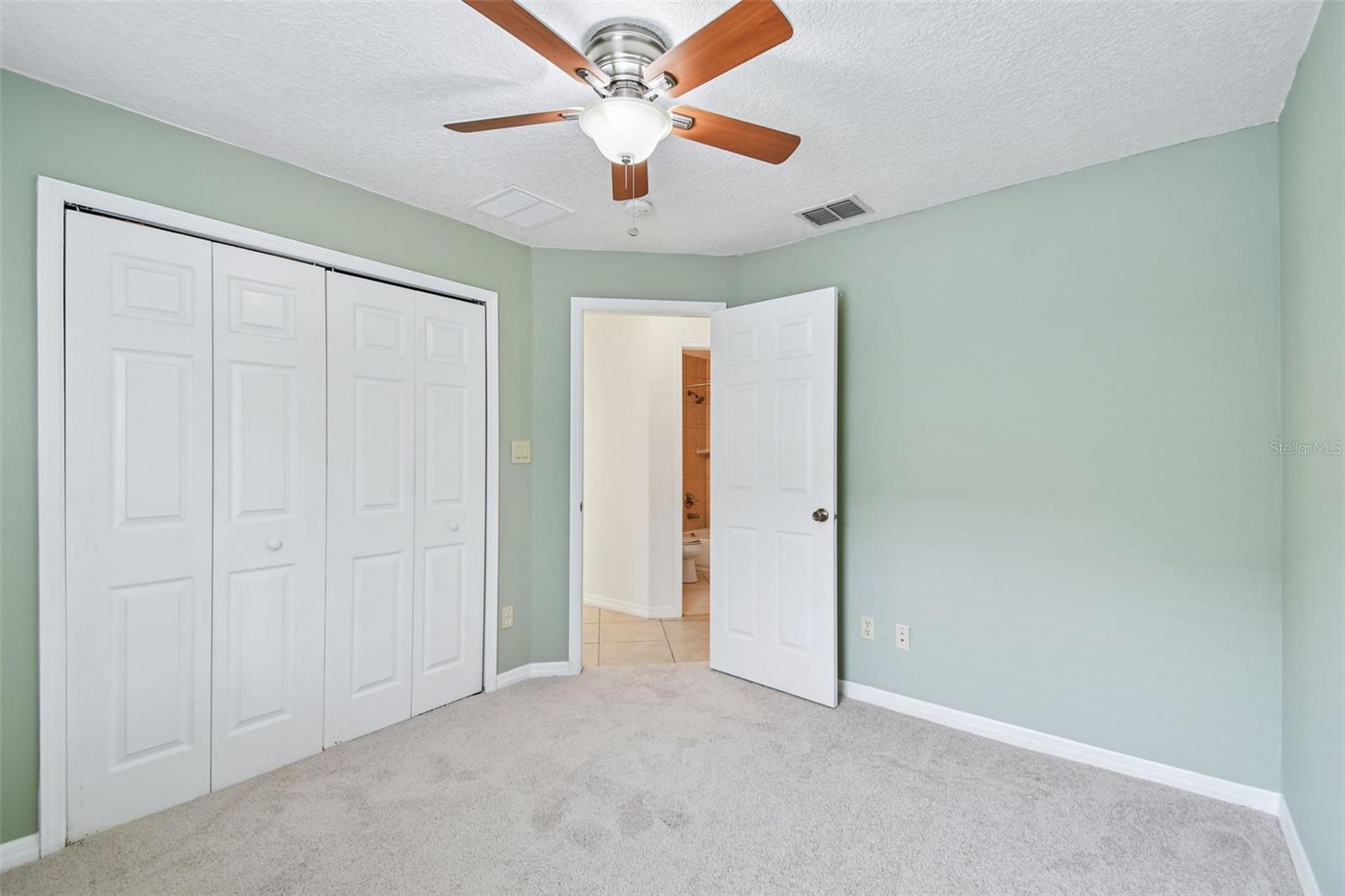 SOUTHCHASE - Residential