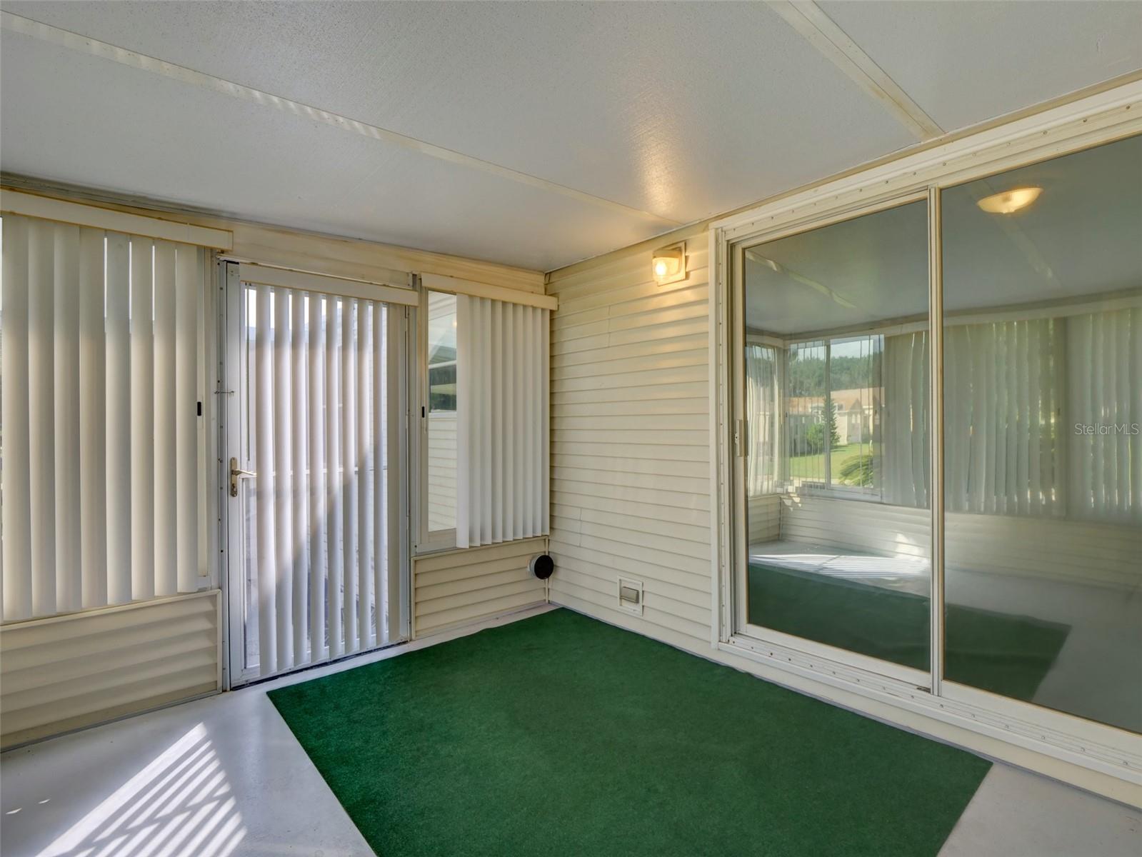 ZELLWOOD STATION - Residential