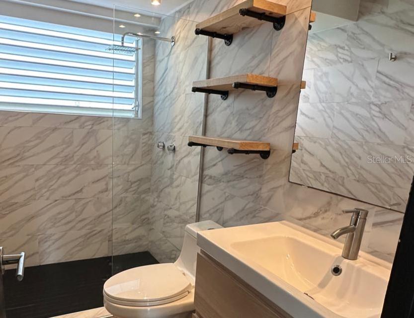 COND. TOWN HOUSE - Residential Lease