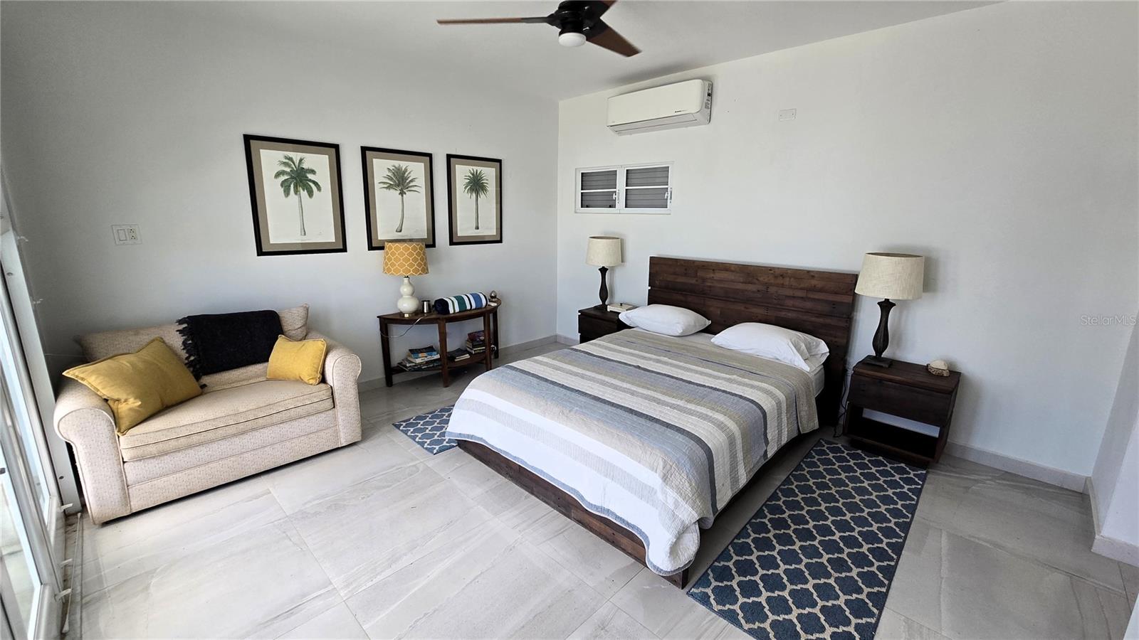 LA QUINTA - Residential