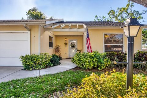 Photo of 4058 Oakhurst Drive #3174, Sarasota, FL 34233 (MLS # A4644770)