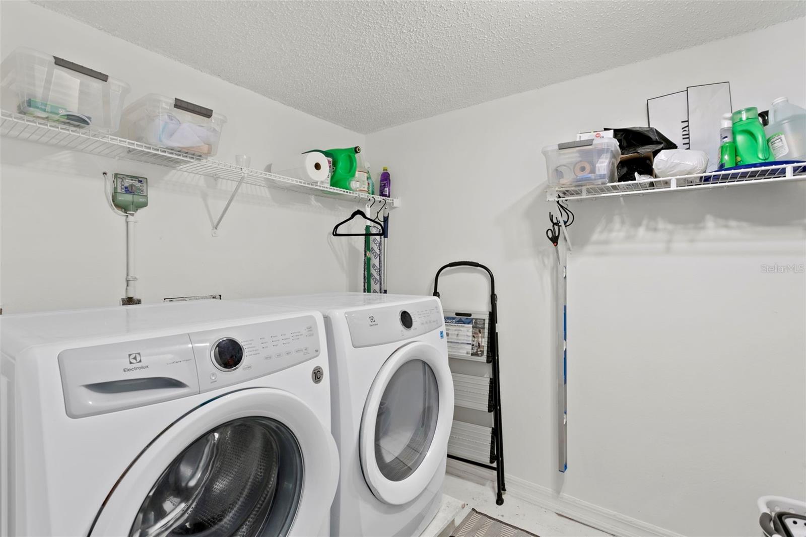 BAY BRIDGE CONDO - Residential