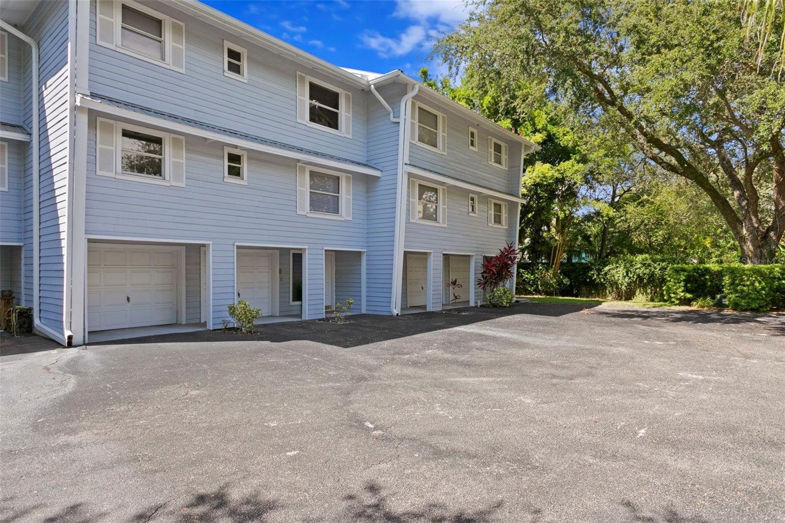 BAY BRIDGE CONDO - Residential