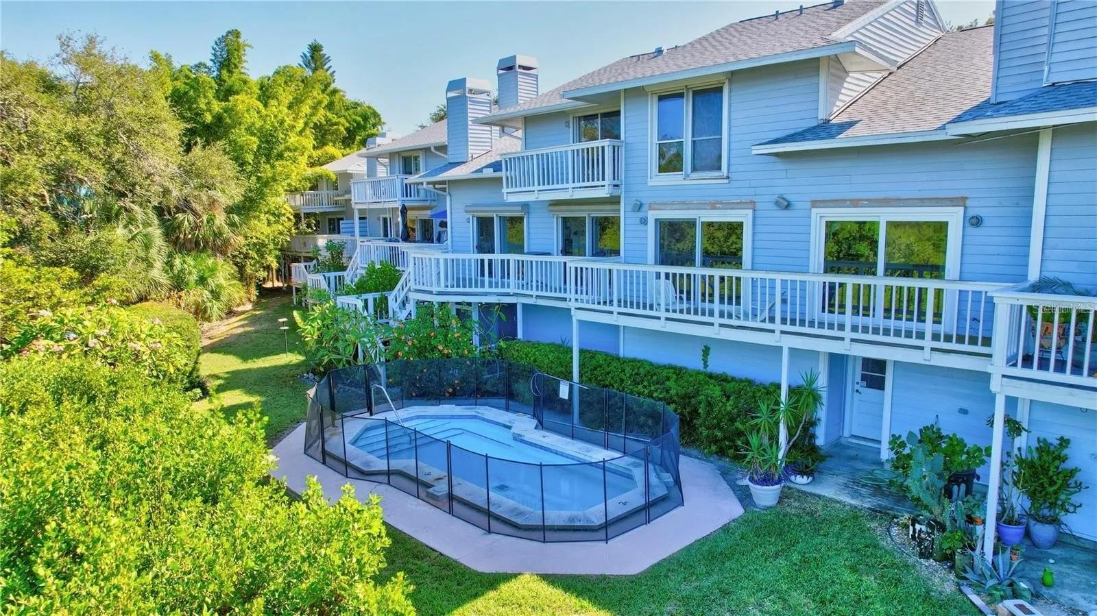 BAY BRIDGE CONDO - Residential