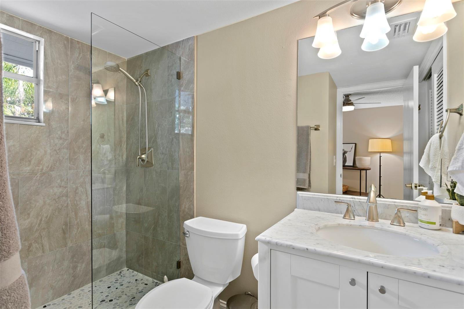 BAY BRIDGE CONDO - Residential