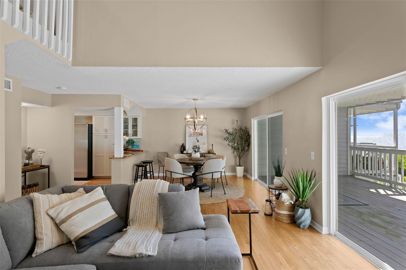 BAY BRIDGE CONDO - Residential