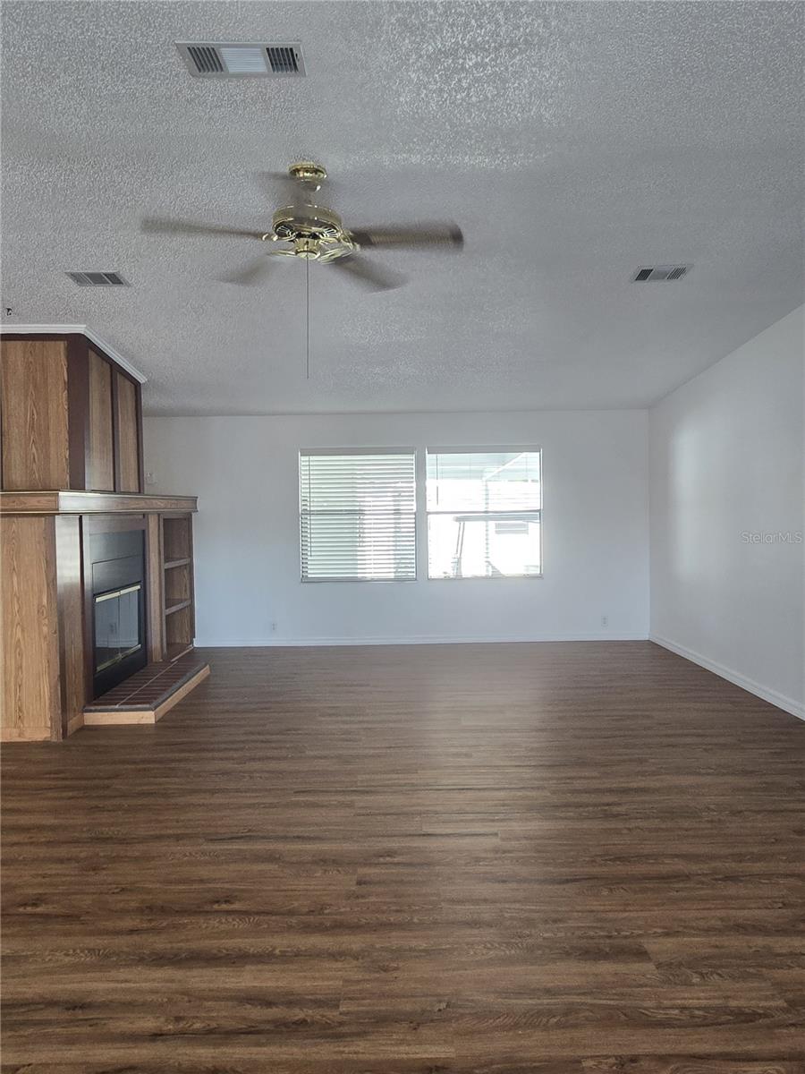 ZELLWOOD STATION COOP MH PARK - Residential