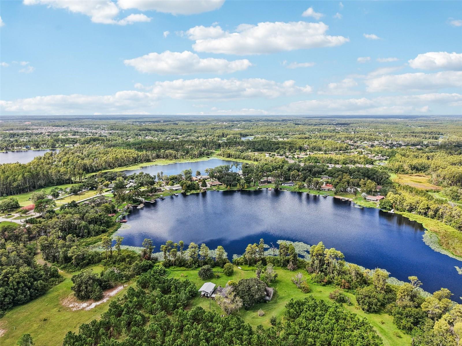 SHADY LAKE SHORES - Residential