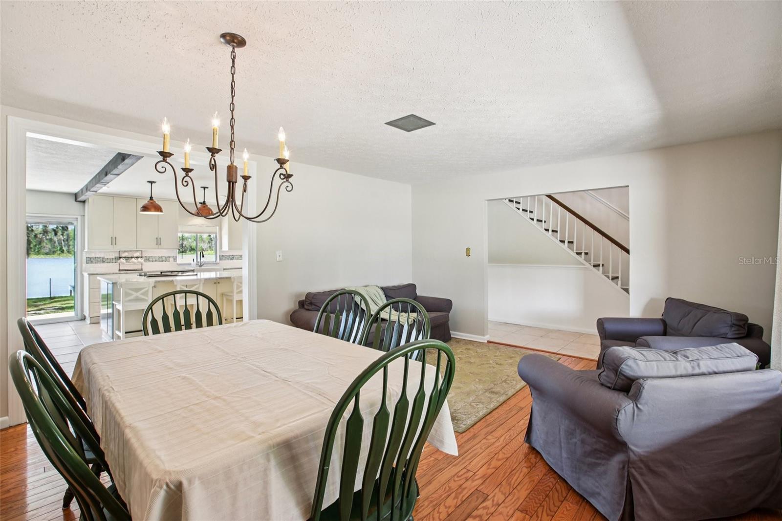 SHADY LAKE SHORES - Residential