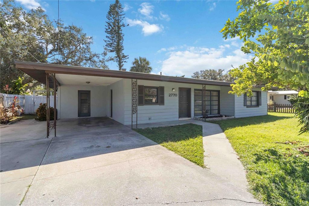 Photo of 2770 Wood Street, Sarasota, FL 34237 (MLS # A4668826)