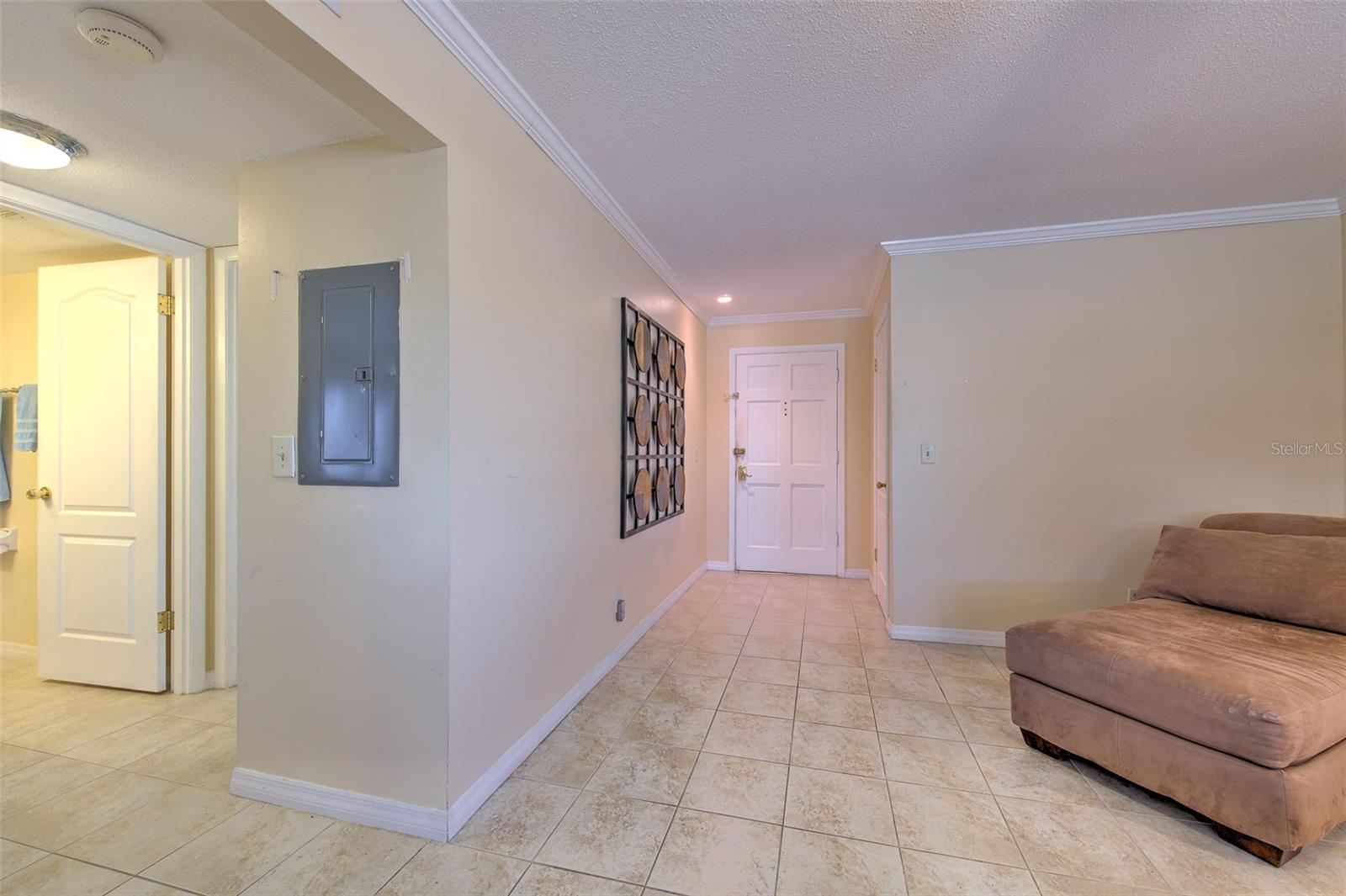 BAL HARBOUR CHATEAUX CONDOMINI - Residential