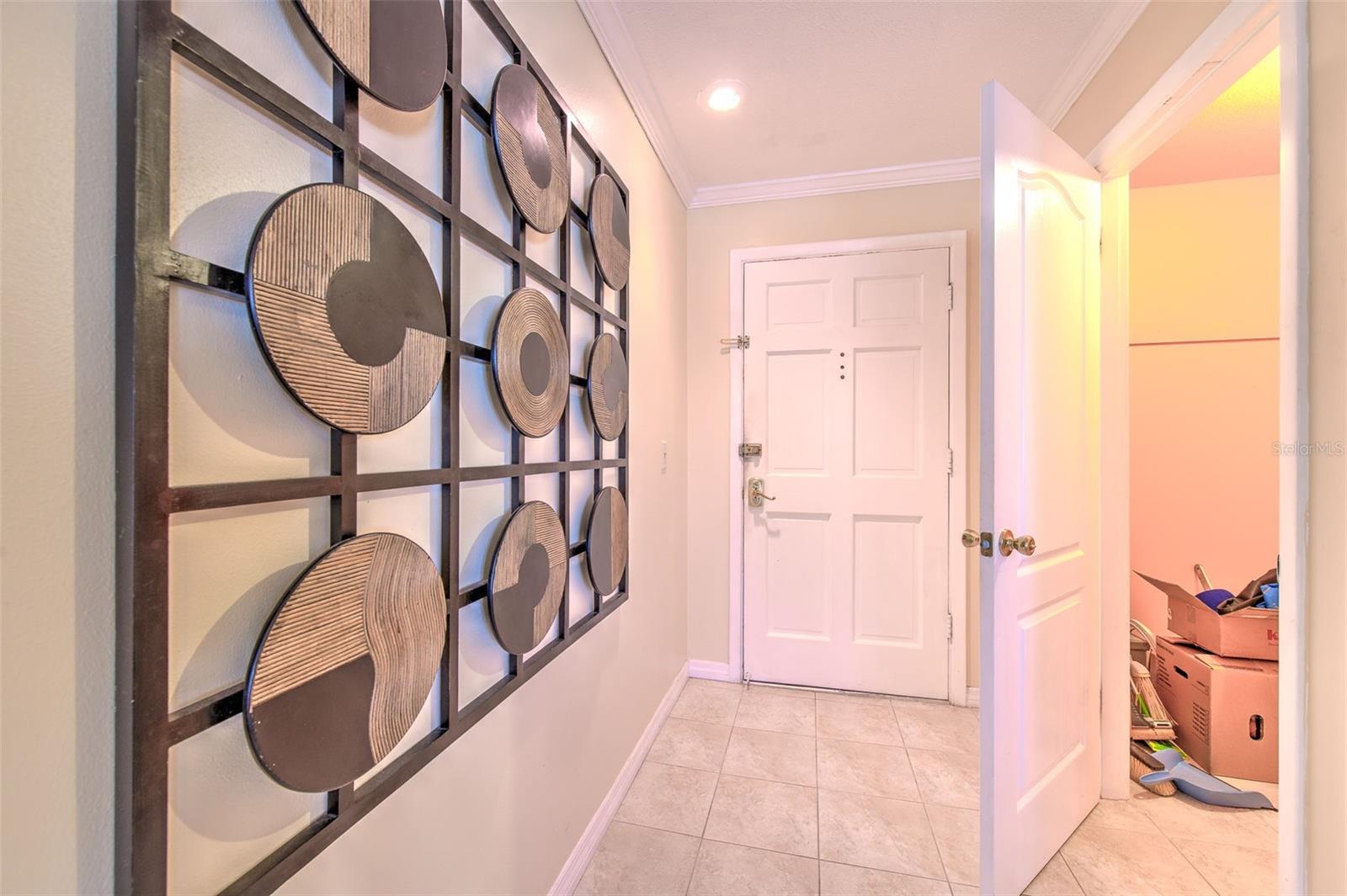 BAL HARBOUR CHATEAUX CONDOMINI - Residential