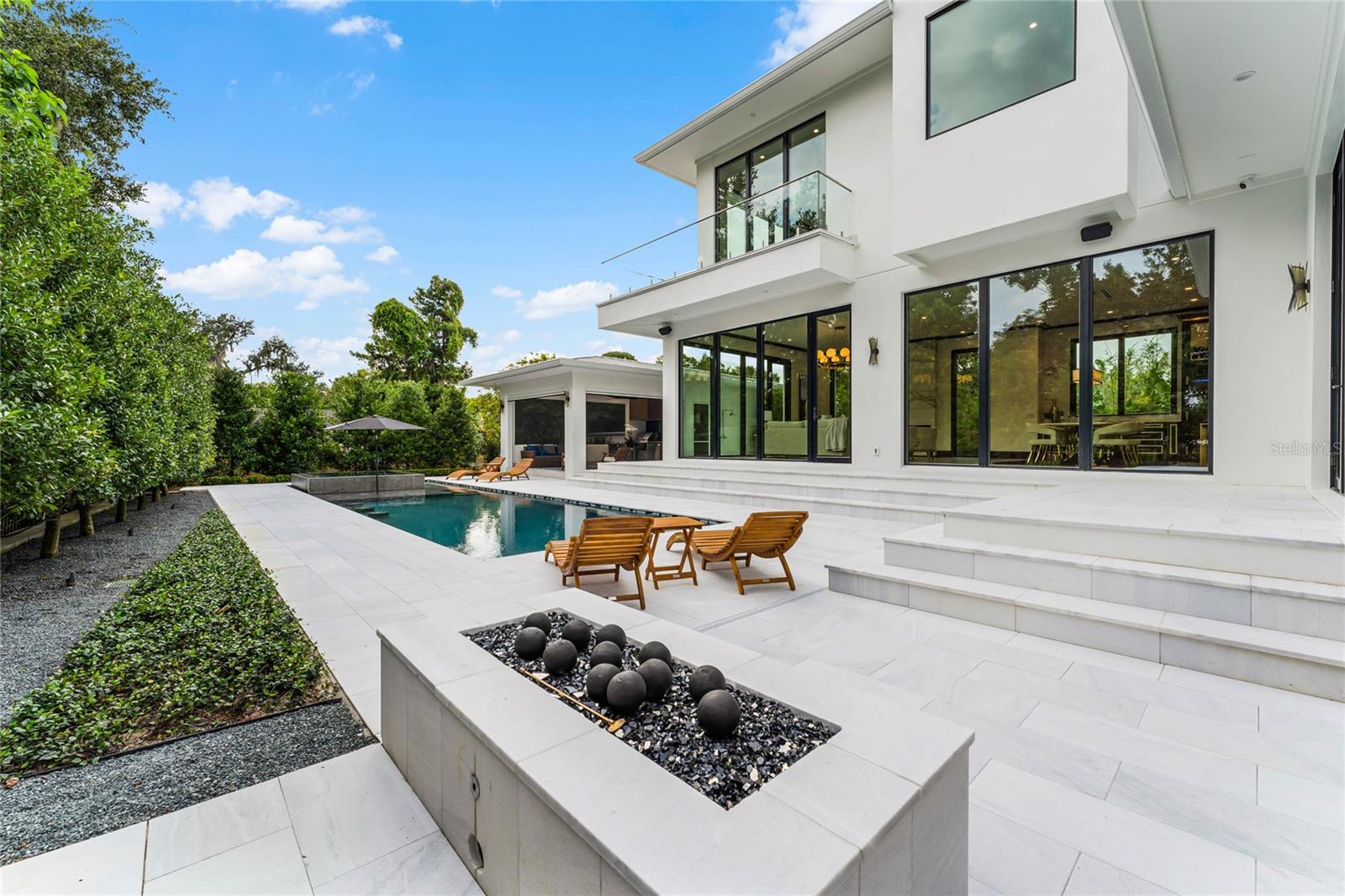 FOREST HILLS - Residential